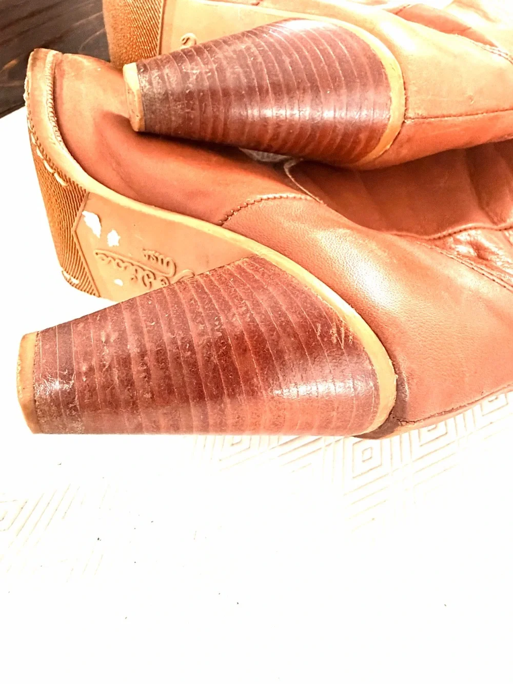 1970’s knee high caramel leather Zodiac boots size 6M